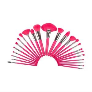 NWT 24pcs makeup brushes set with travel case super cute bright pink pale pink